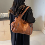 Alma | Shoulder Bag with Multi-Compartment Design for Smart Organization