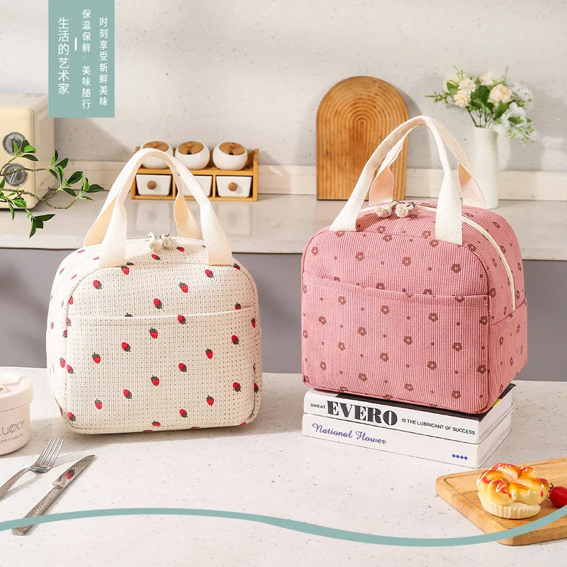 Insulated Lunch Bag with Waterproof Design – Stylish Food Storage...