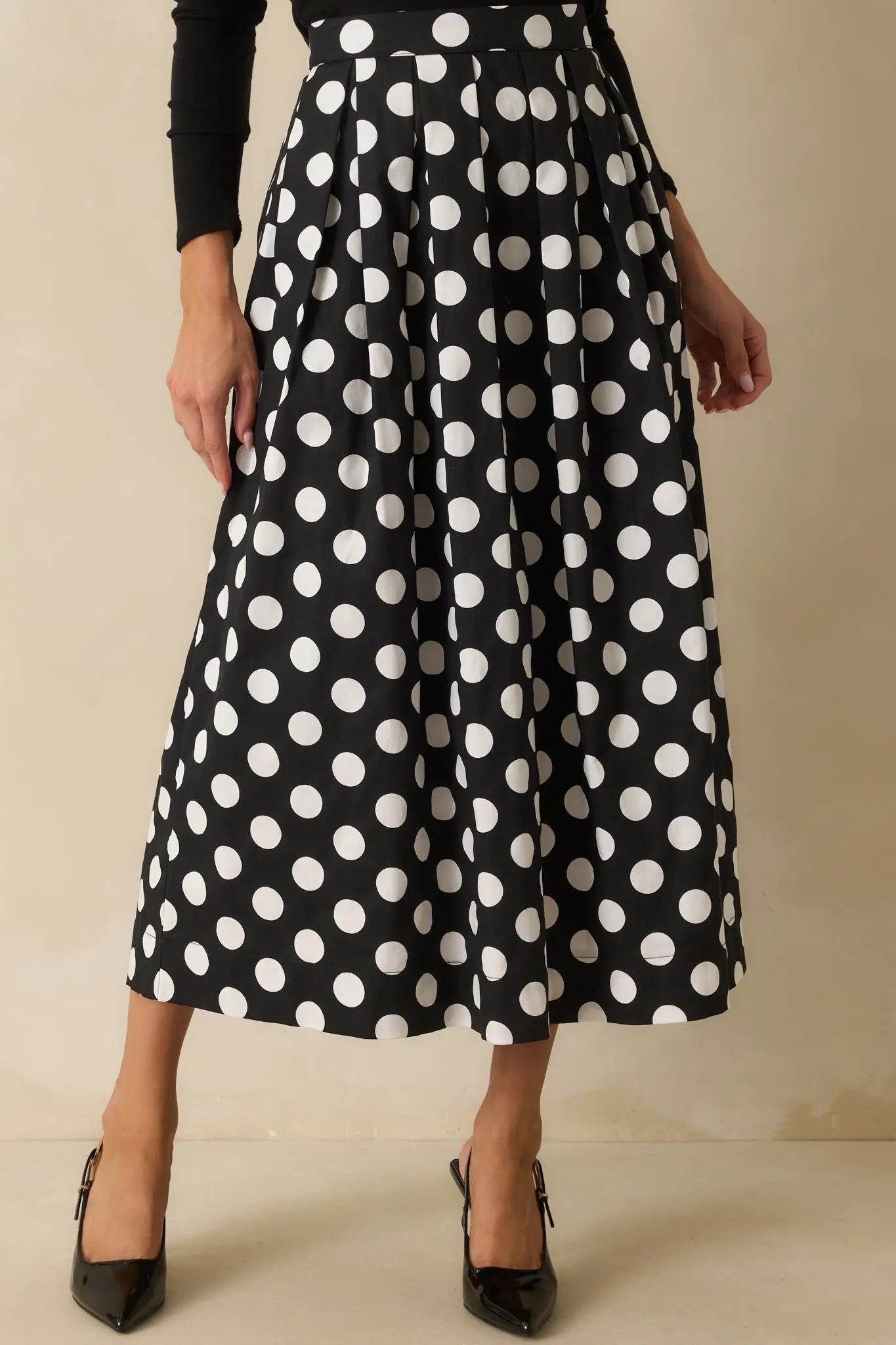 Women's Lovely Little Thing Black Polka Dot Cotton Pleated Maxi Skirt | 95% cotton & 5% Spandex 0