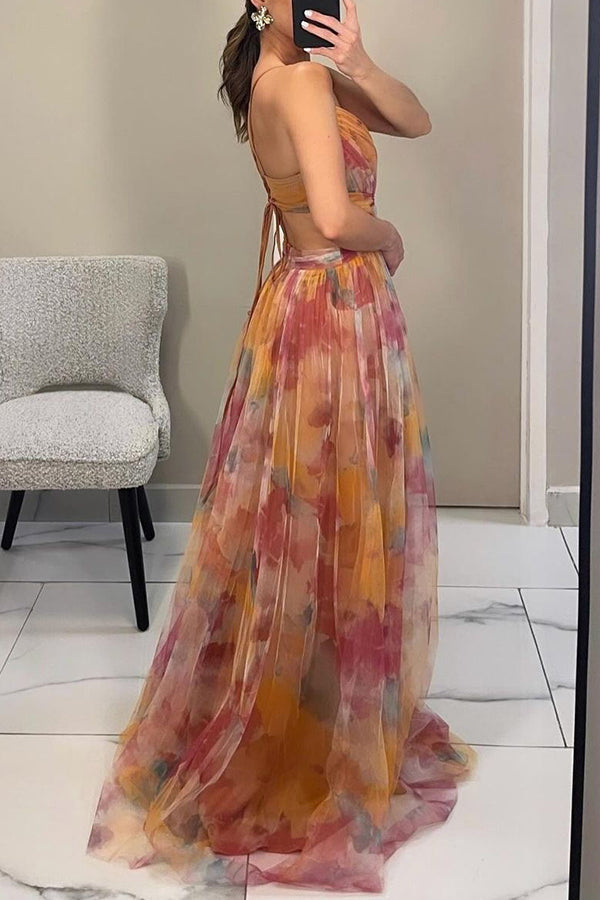 White Maxi Dress with Flowing Silhouette – Elegant Design