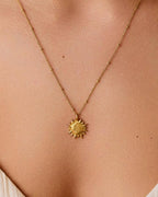 Solea Collection | Gold Necklace with Sun-Inspired Design | Elegant Accessory for Daily Inspiration